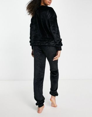 ASOS DESIGN Tall lounge super soft fleece sweat & sweatpants set in black
