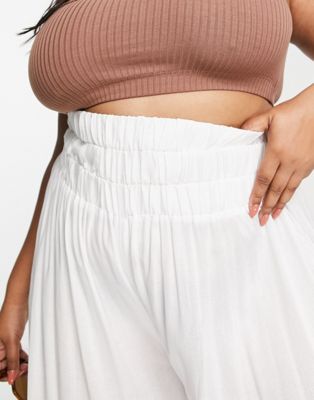 Esmee Plus Exclusive shirred wide leg beach pants in white