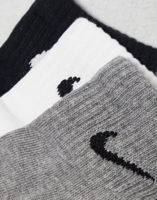 Nike Everyday Cushioned 3-pack ankle socks in multi